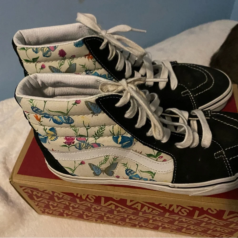 Vans Black and Floral High-Tops - Picture 4 of 6